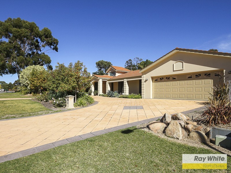 95 Poynter Drive, Duncraig WA 6023