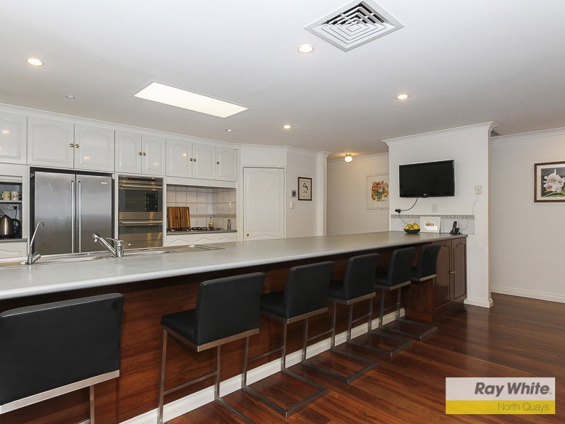 95 Poynter Drive, Duncraig WA 6023