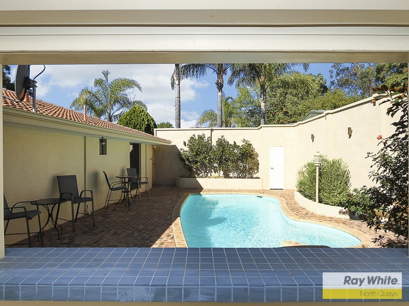 95 Poynter Drive, Duncraig WA 6023