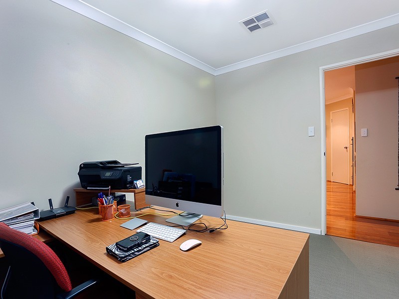 24 Cooper Street, Madeley WA 6065