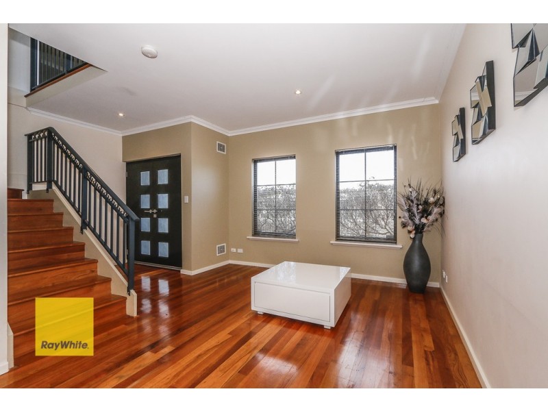 22 Olivedale Road, Madeley WA 6065