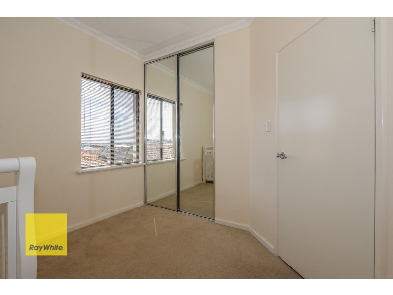 22 Olivedale Road, Madeley WA 6065