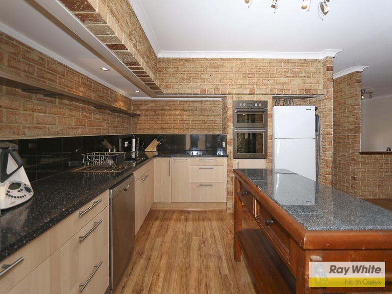 1/104 Mackie Street, Victoria Park WA 6100