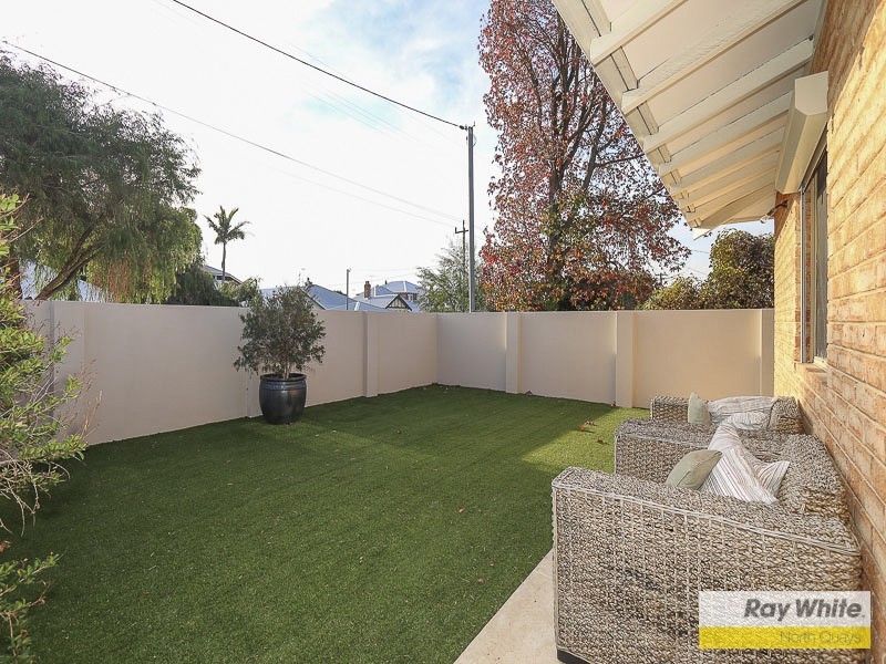 1/104 Mackie Street, Victoria Park WA 6100