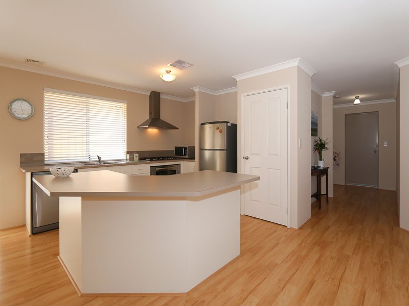 5 Atra Ave, Tapping WA 6065