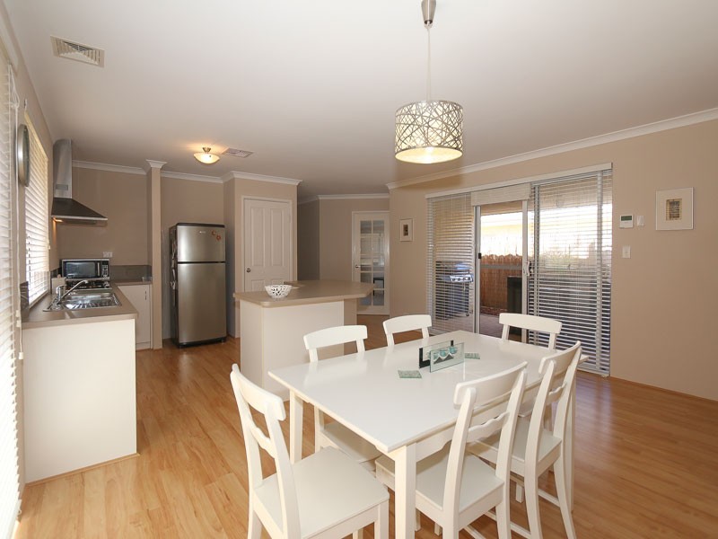 5 Atra Ave, Tapping WA 6065