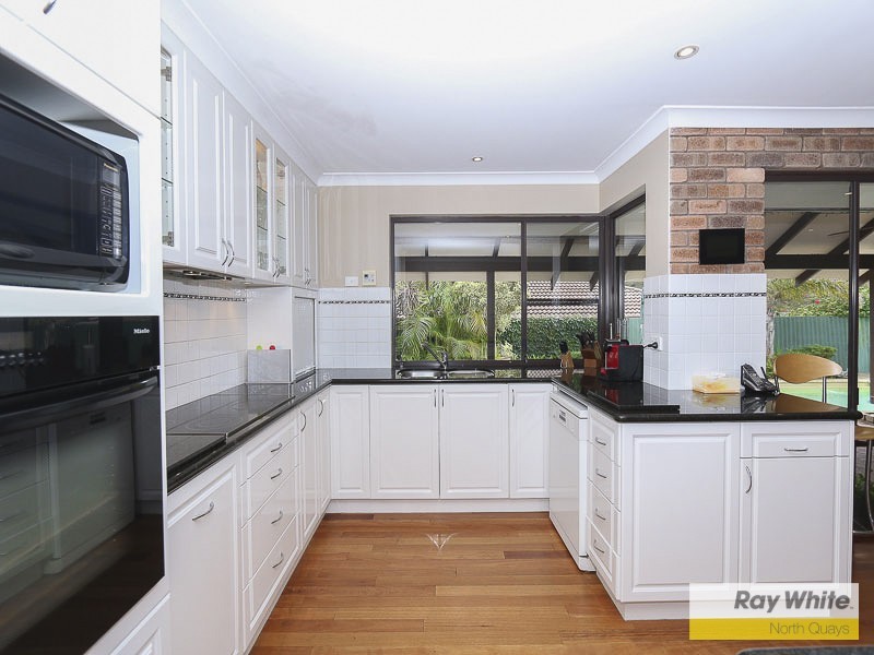 14 Chessell Drive, Duncraig WA 6023
