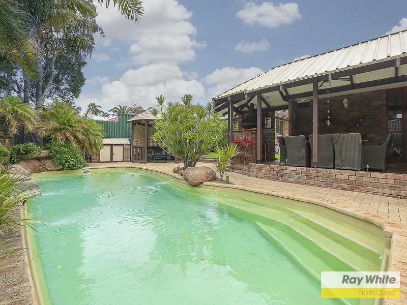 14 Chessell Drive, Duncraig WA 6023