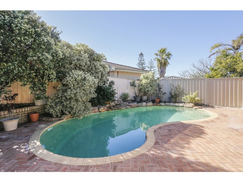 5 Key West Drive, Mullaloo WA 6027