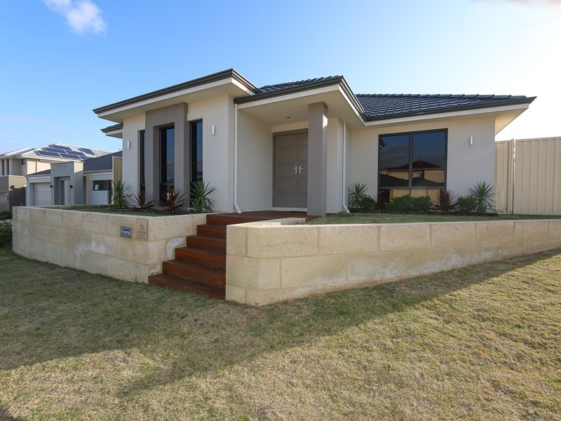 6 Bryanston Pass, Madeley WA 6065