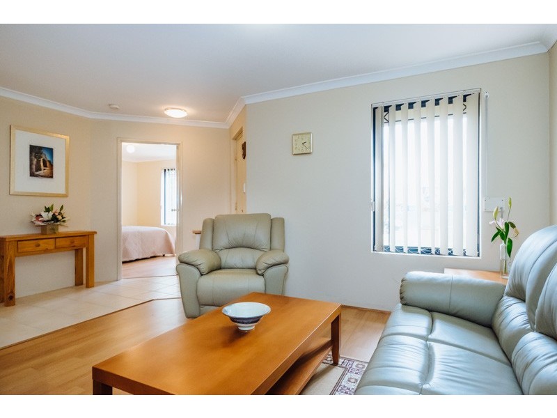 4 Stonegate Street, Butler WA 6036