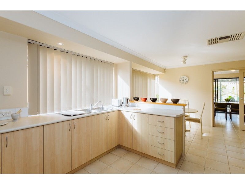 4 Stonegate Street, Butler WA 6036