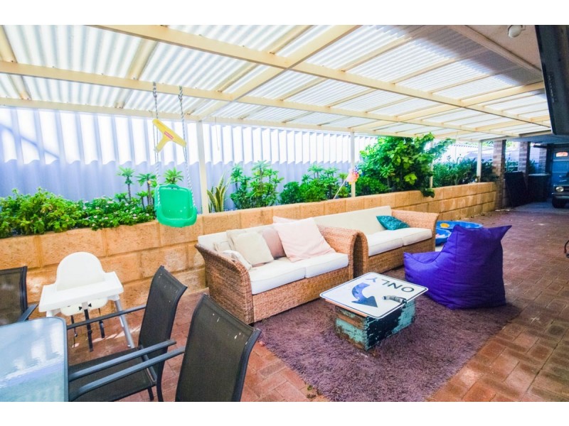 19 Akera Close, Hillarys WA 6025