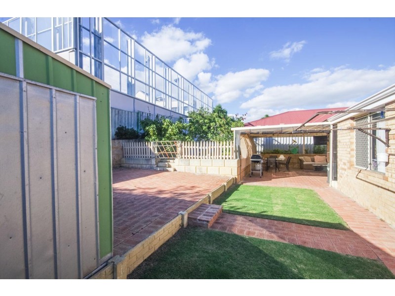 19 Akera Close, Hillarys WA 6025