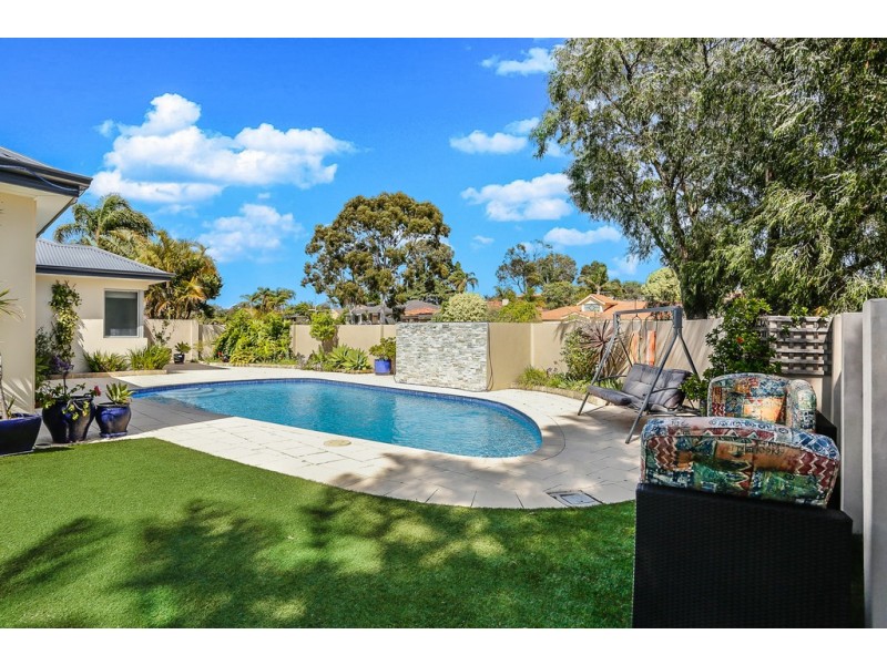 2 Kelso Court, Duncraig WA 6023