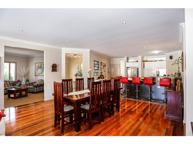 2 Kelso Court, Duncraig WA 6023