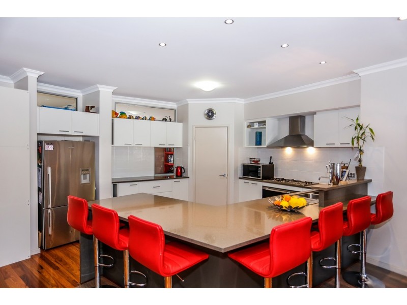 2 Kelso Court, Duncraig WA 6023