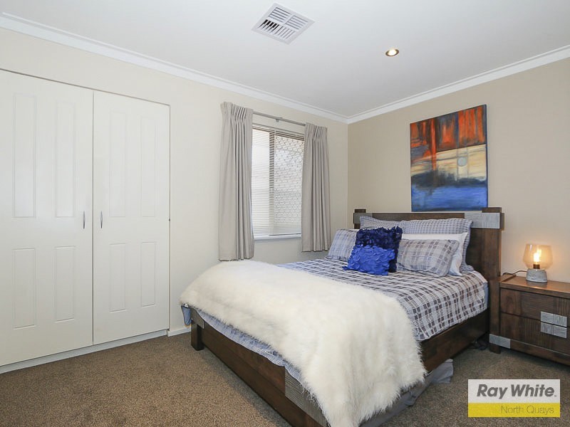 8 Kelso Court, Duncraig WA 6023