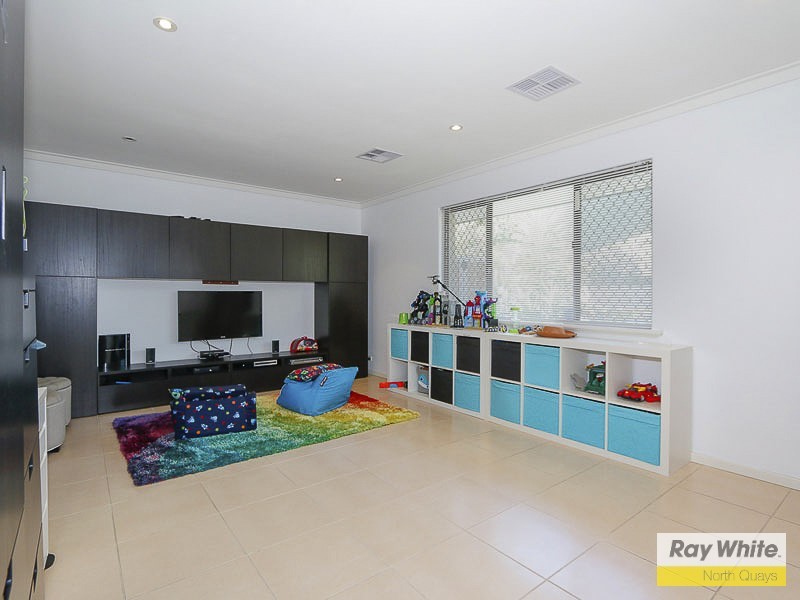 8 Kelso Court, Duncraig WA 6023