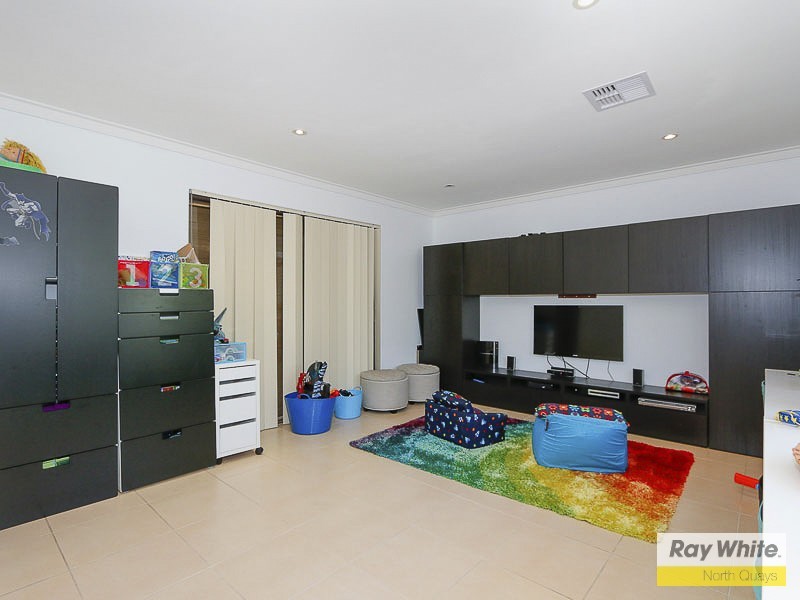 8 Kelso Court, Duncraig WA 6023