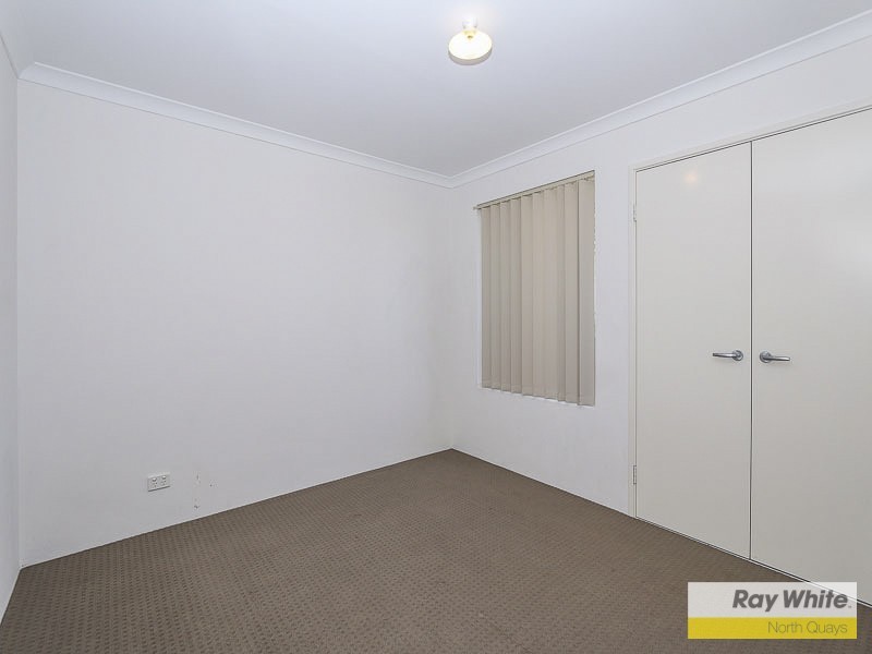 7/4 HOPKINSON WAY, Wilson WA 6107