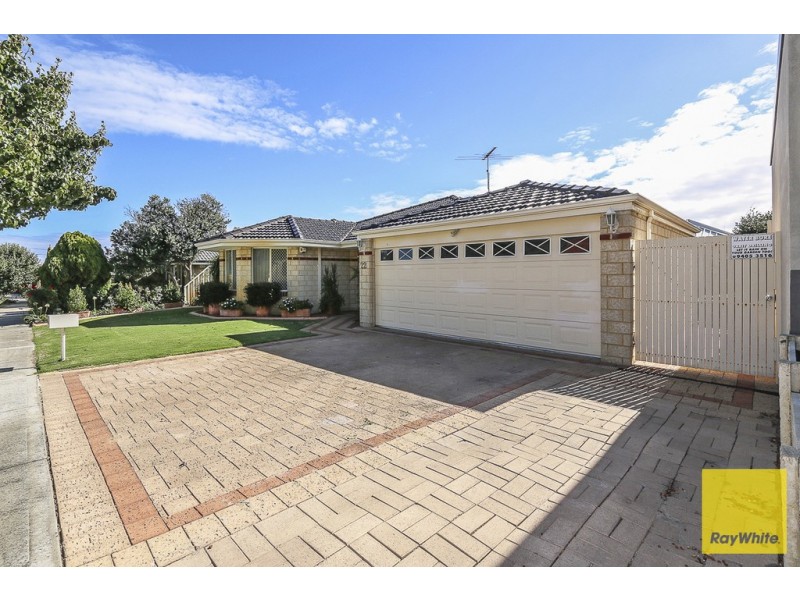 22 Hollins Bend, Madeley WA 6065