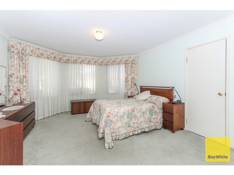 22 Hollins Bend, Madeley WA 6065