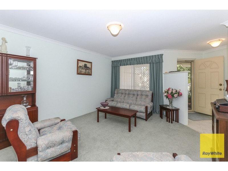 22 Hollins Bend, Madeley WA 6065