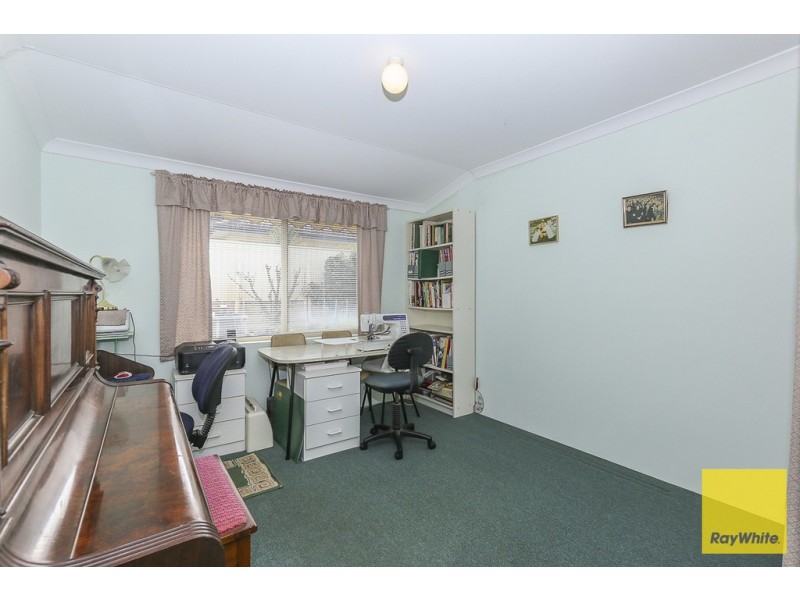 22 Hollins Bend, Madeley WA 6065