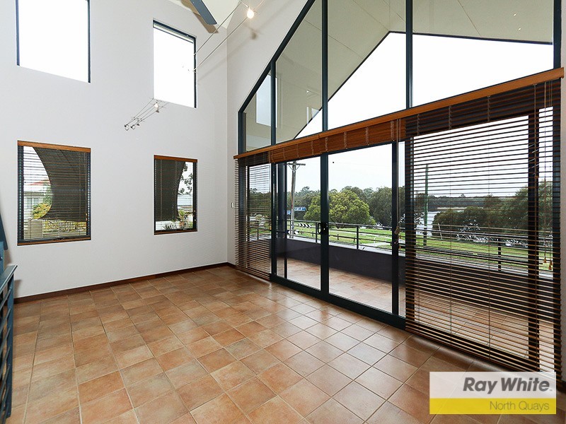 2 GWELUP STREET, Karrinyup WA 6018