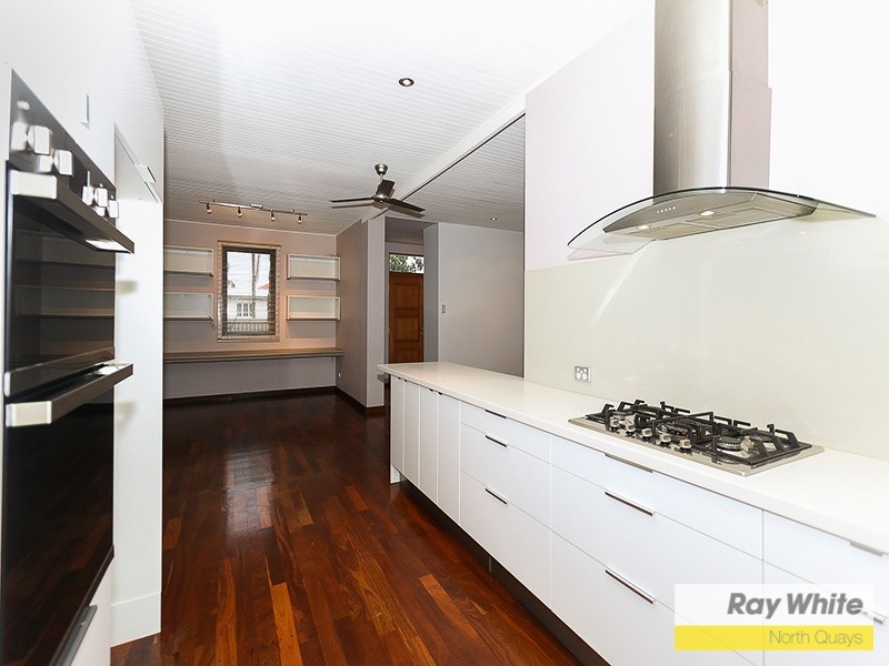 2 GWELUP STREET, Karrinyup WA 6018