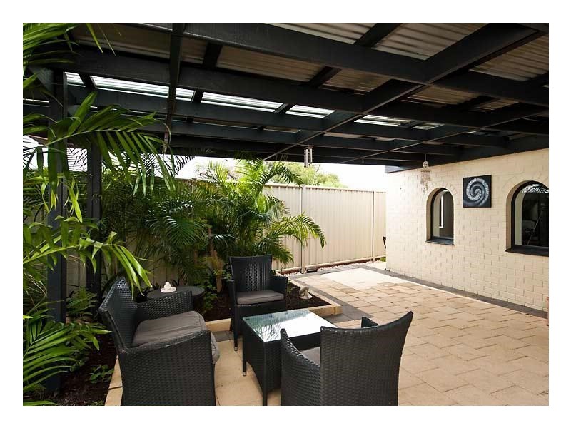 40 WALDORF STREET, Carine WA 6020