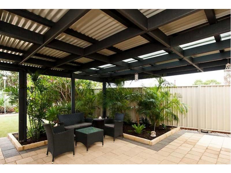 40 WALDORF STREET, Carine WA 6020