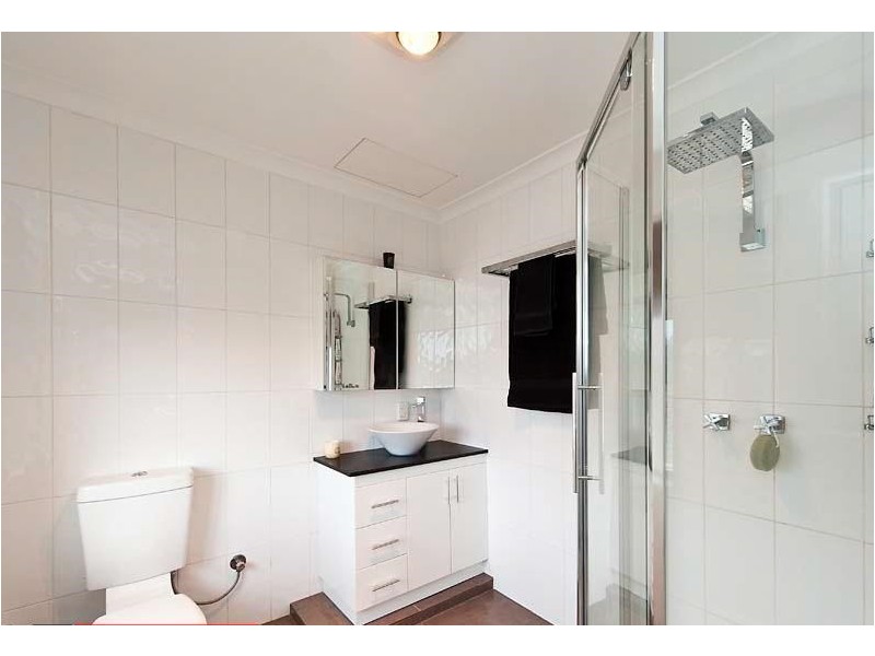 40 WALDORF STREET, Carine WA 6020