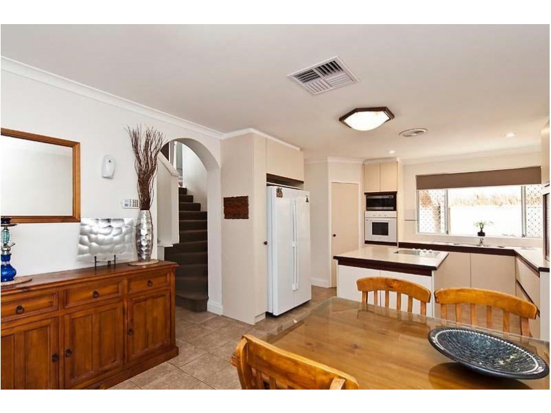 40 WALDORF STREET, Carine WA 6020