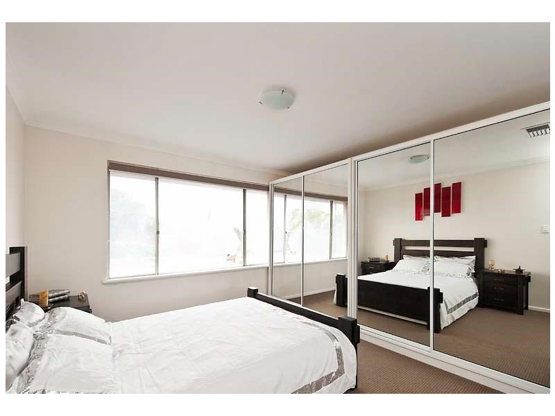 40 WALDORF STREET, Carine WA 6020