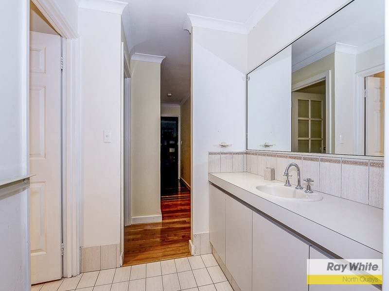 23 Breadsall Close, Carine WA 6020