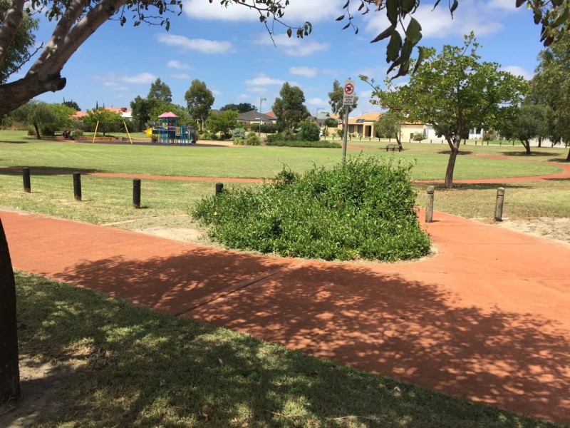 8 Sisley Approach, Tapping WA 6065