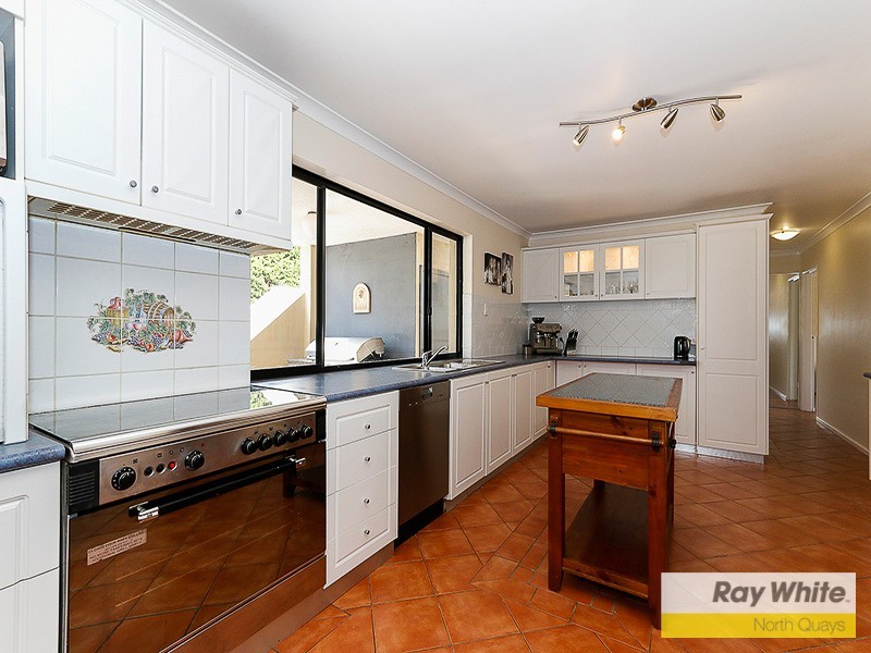 37 Nicholli Street, Duncraig WA 6023