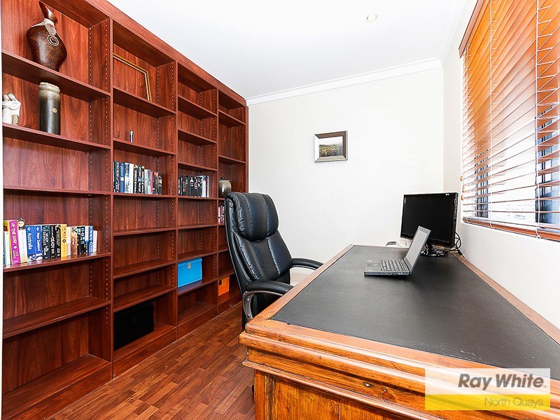 37 Nicholli Street, Duncraig WA 6023