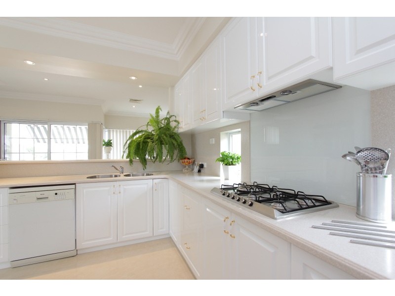 124A MARY STREET, Como WA 6152