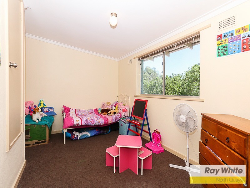 12/6 Seaton Place, Girrawheen WA 6064