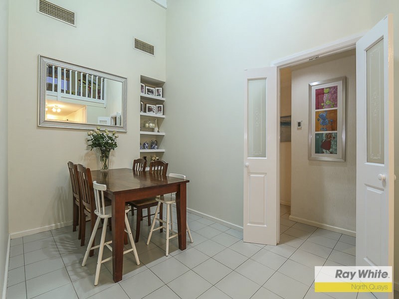 9 Cricklewood Way, Carine WA 6020