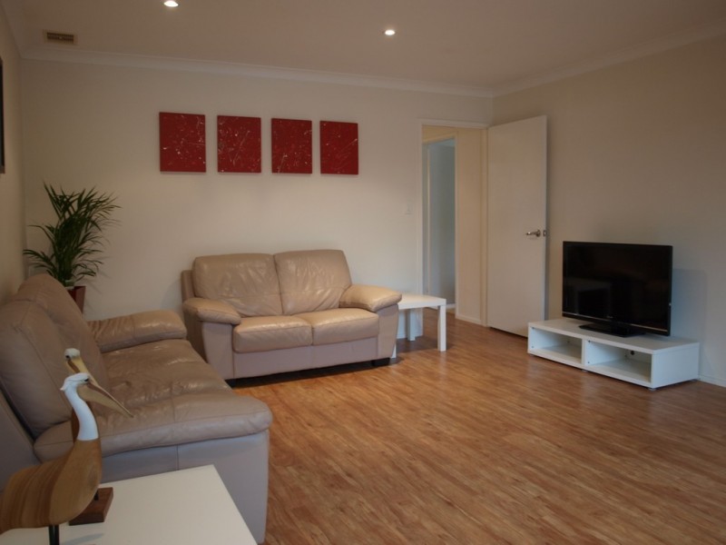 32b Chadstone Road, Craigie WA 6025