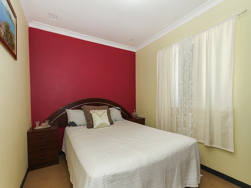 21 Lavant Way, Balga WA 6061