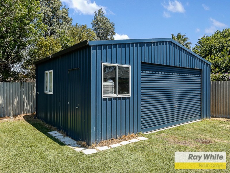 6 Allinga Crescent, Craigie WA 6025