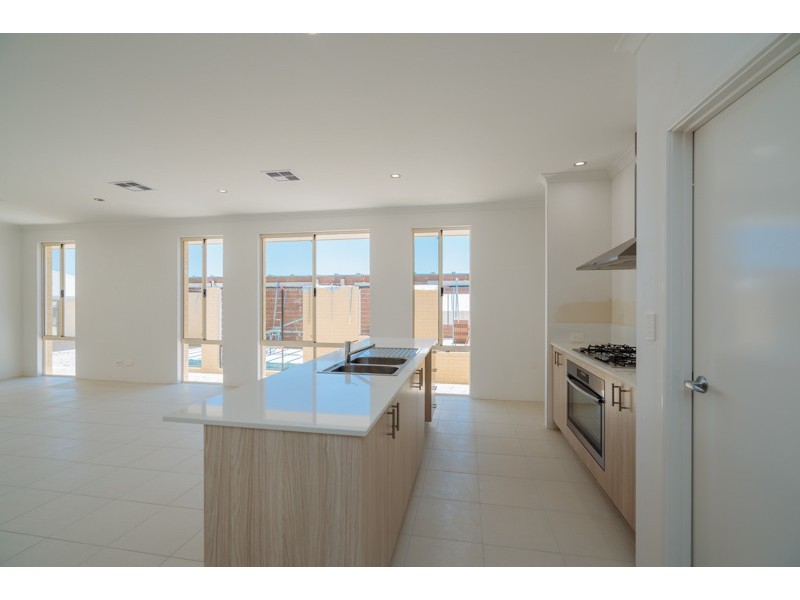 27 Lookout Drive, Yanchep WA 6035