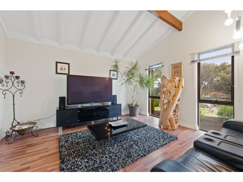 4 Hunt Lane, Kingsley WA 6026