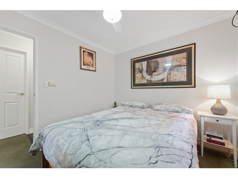 4 Hunt Lane, Kingsley WA 6026