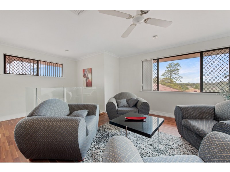 4 Hunt Lane, Kingsley WA 6026